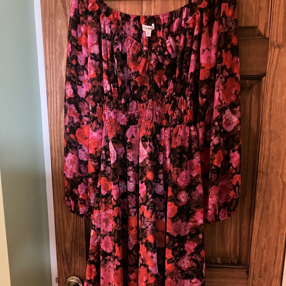 Steve Madden Floral Flowy Dress